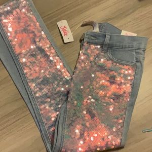 Girls brand new JUSTICE JEANS ! NEVER WORN
